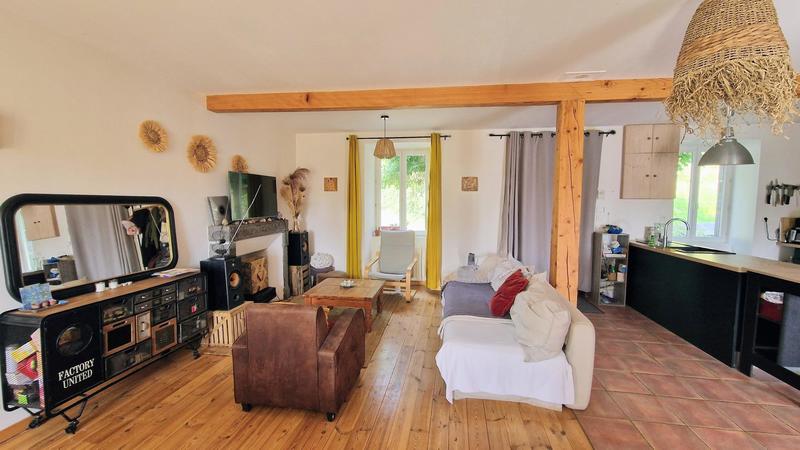 Maison en pierre - 150 m² - 7 pièces