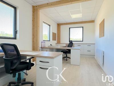 Local commercial - 1 177 m²