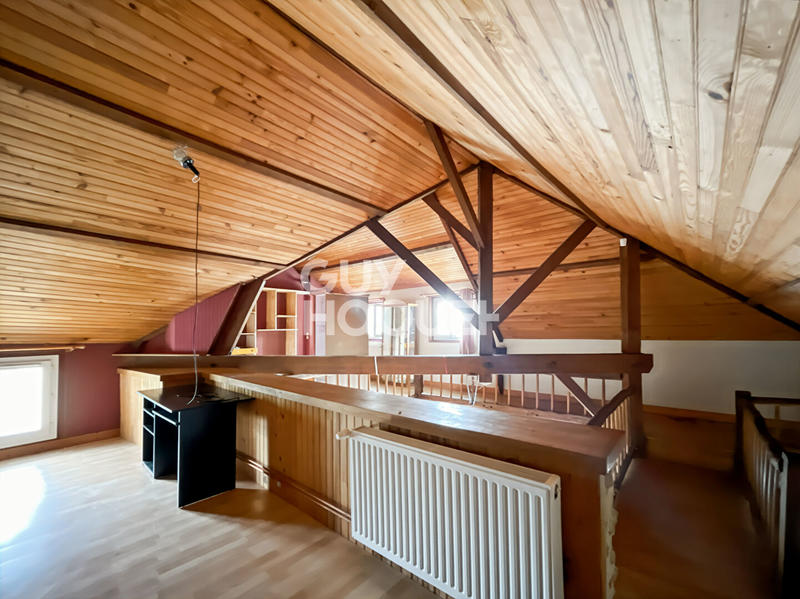 Maison - 178 m² - 7 pièces