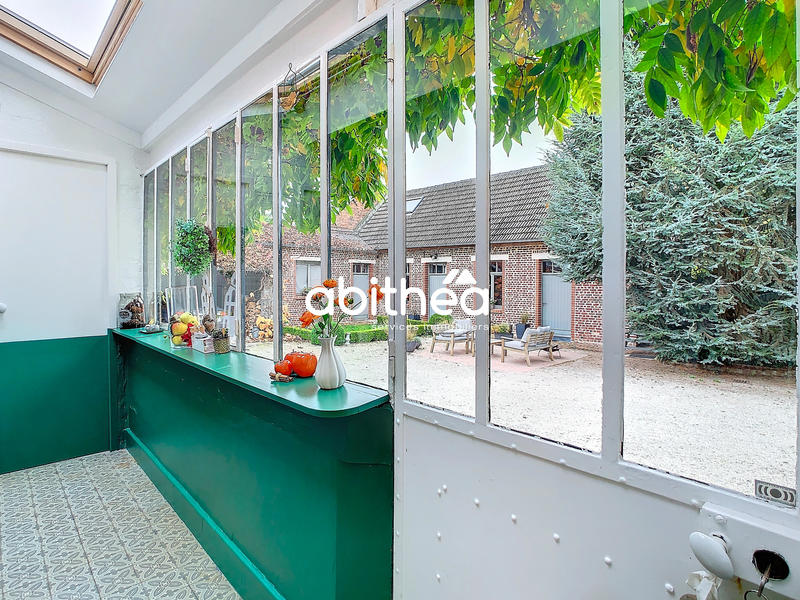 Maison - 330 m² - 11 pièces