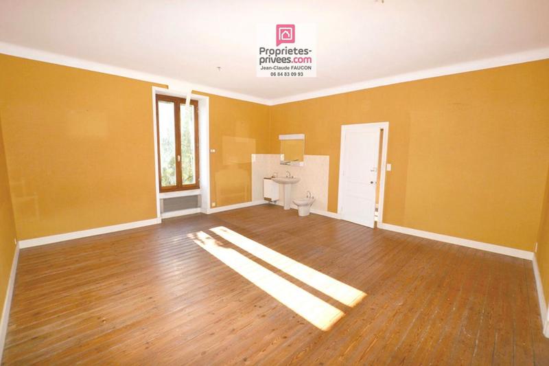 Maison - 168 m² - 4 pièces