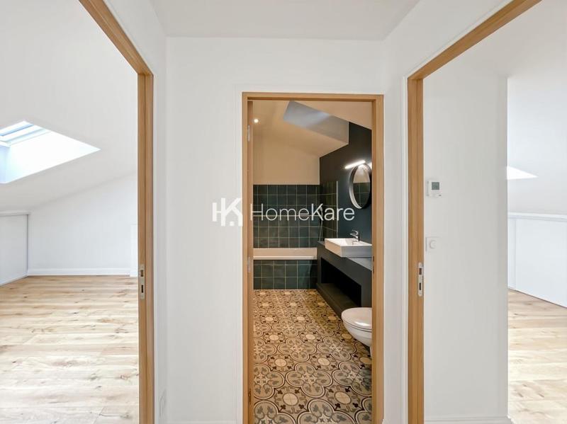 Maison - 200 m² - 6 pièces