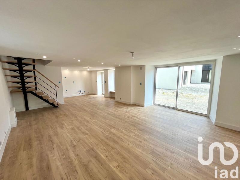 Maison - 112 m² - 6 pièces