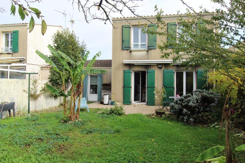 Maison - 85 m² - 4 pièces