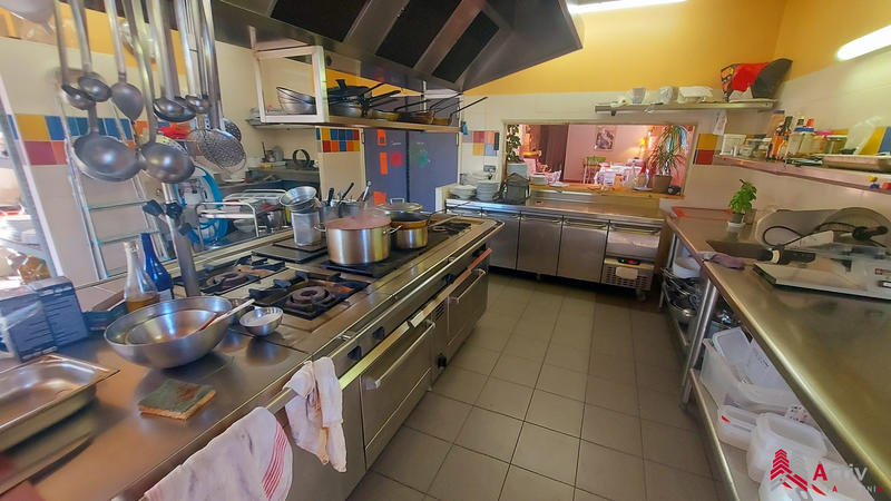 Fonds de commerce - Hôtellerie / Restauration - 151 m²
