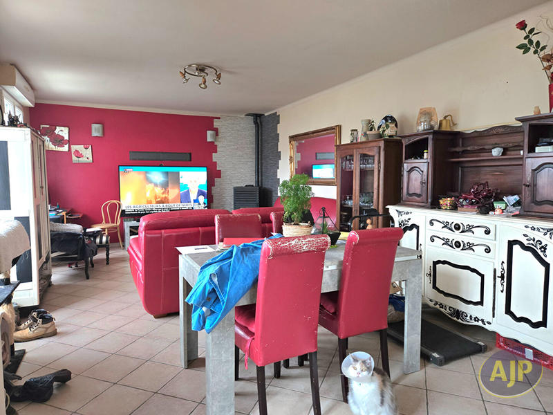 Maison - 136 m² - 7 pièces