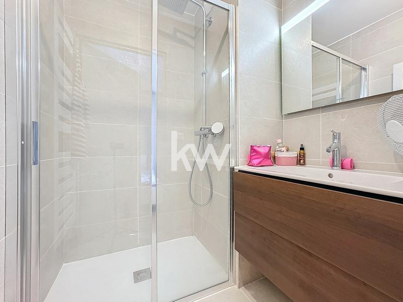 Maison - 127 m² - 5 pièces