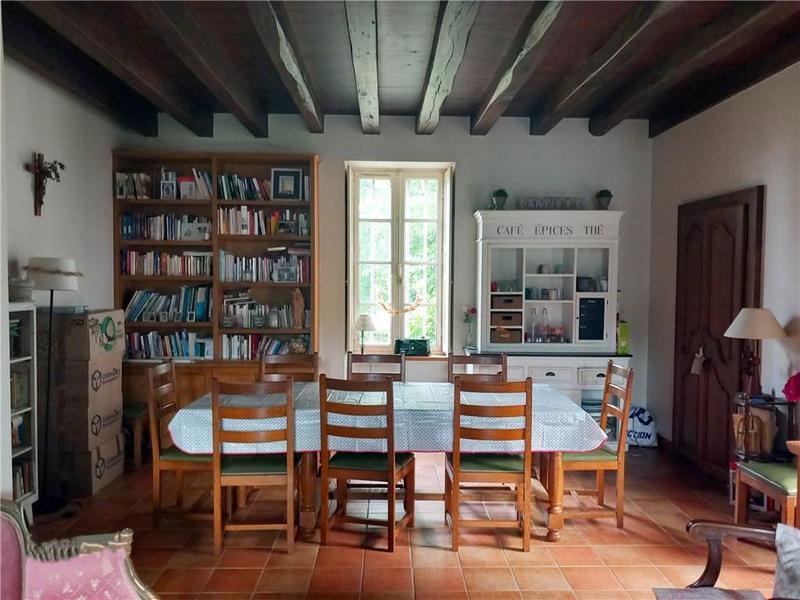 Maison ancienne - 195 m² - 6 pièces