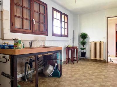 Maison - 152 m² - 7 pièces