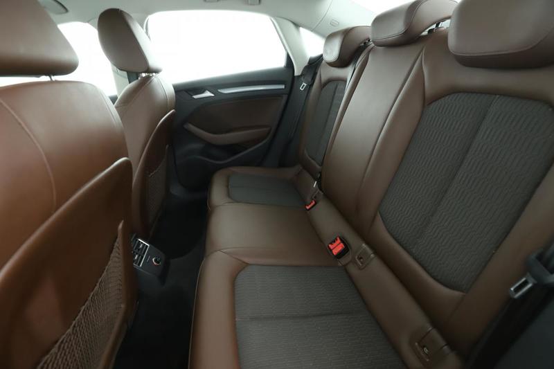 Audi A3 Berline 1.4 Tfsi Cod Ultra Ambiente s tronic 7 150 ch