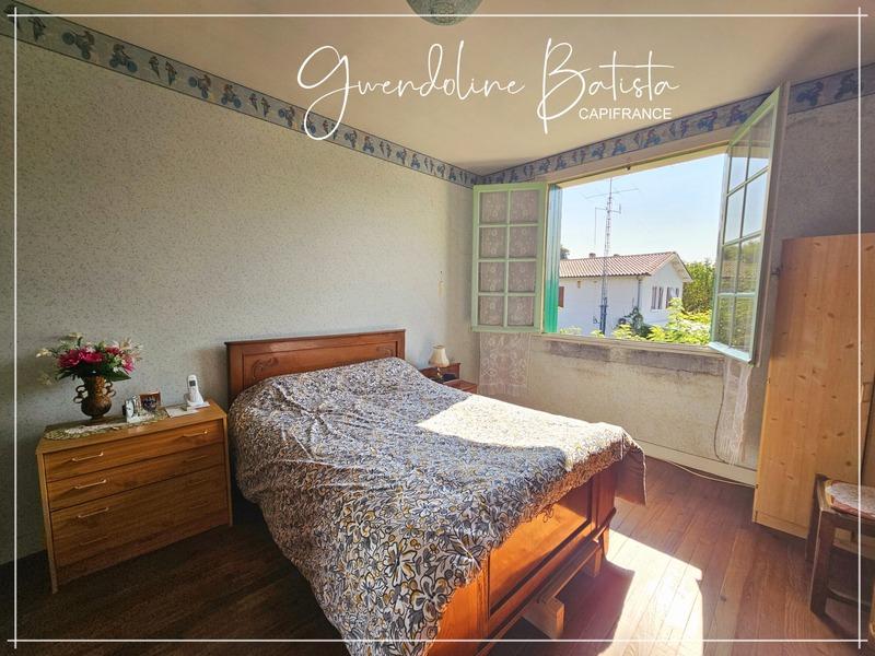 Maison - 95 m² - 4 pièces