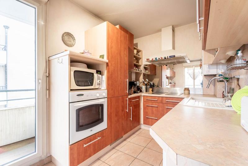 Appartement - 85 m² - 4 pièces