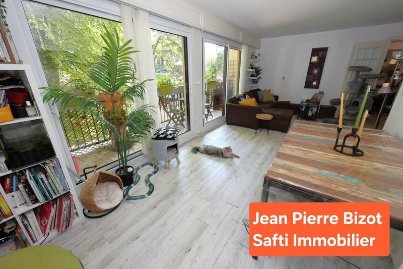 Appartement - 84 m² - 4 pièces