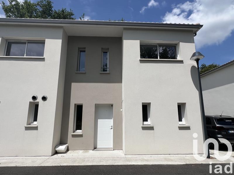 Maison - 94 m² - 4 pièces