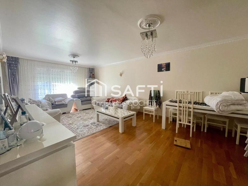 Maison - 171 m² - 9 pièces