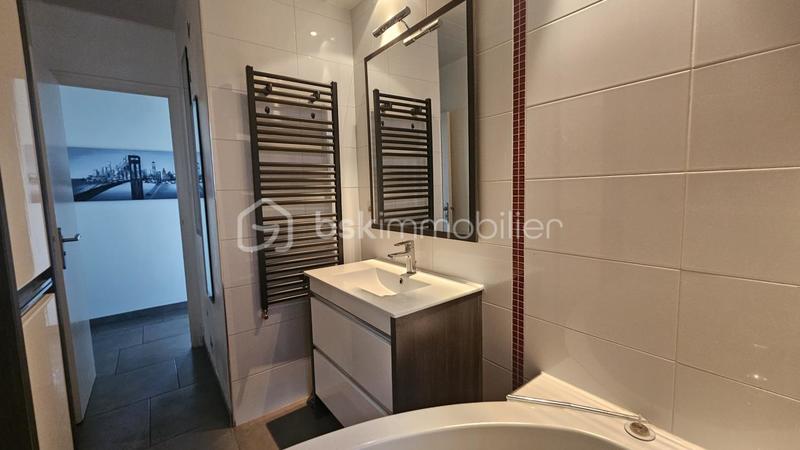 Appartement - 57 m² - 3 pièces