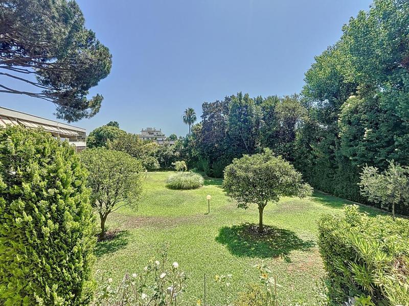 Studio - 28 m² - 1 pièce