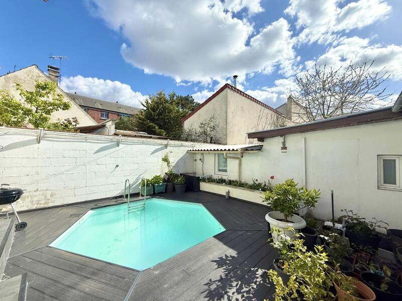 Maison - 149 m² - 4 pièces