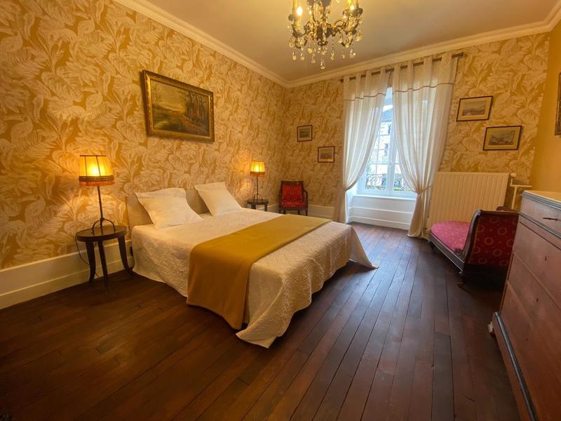 Maison - 552 m² - 17 pièces