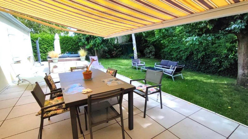 Maison - 96 m² - 4 pièces