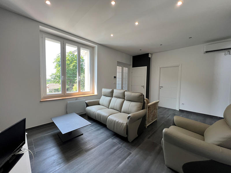 Demeure - 400 m² - 13 pièces