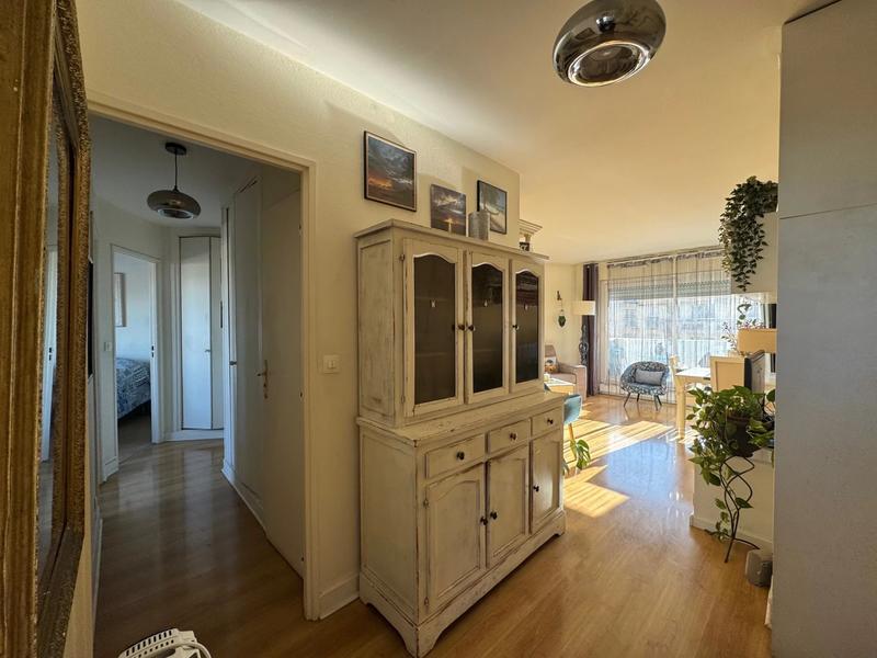 Appartement - 57 m² - 3 pièces