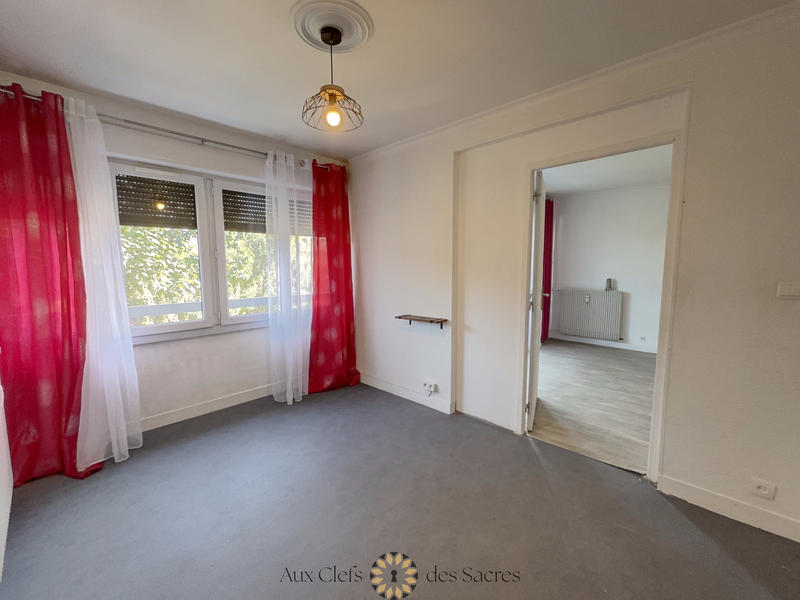 Appartement - 81 m² - 4 pièces