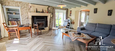 Maison - 202 m² - 8 pièces