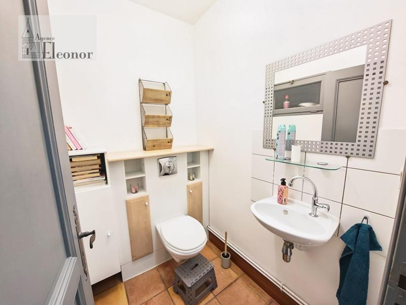 Maison ancienne - 231 m² - 10 pièces