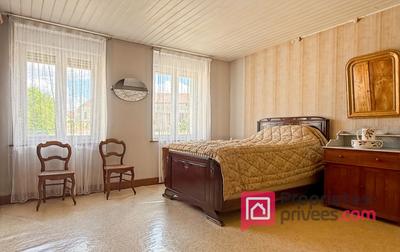 Maison - 155 m² - 7 pièces