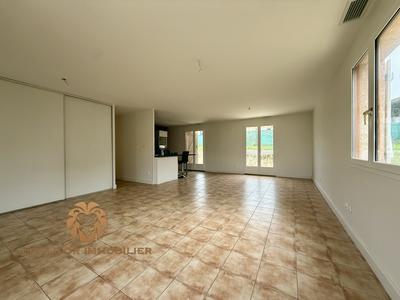 Maison - 103 m² - 5 pièces