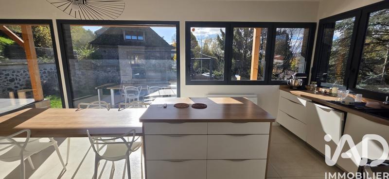 Maison de maîtres - 190 m² - 6 pièces