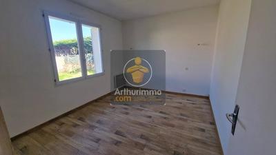 Maison - 89 m² - 5 pièces