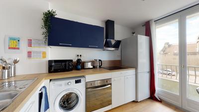 Appartement - 72 m² - 5 pièces