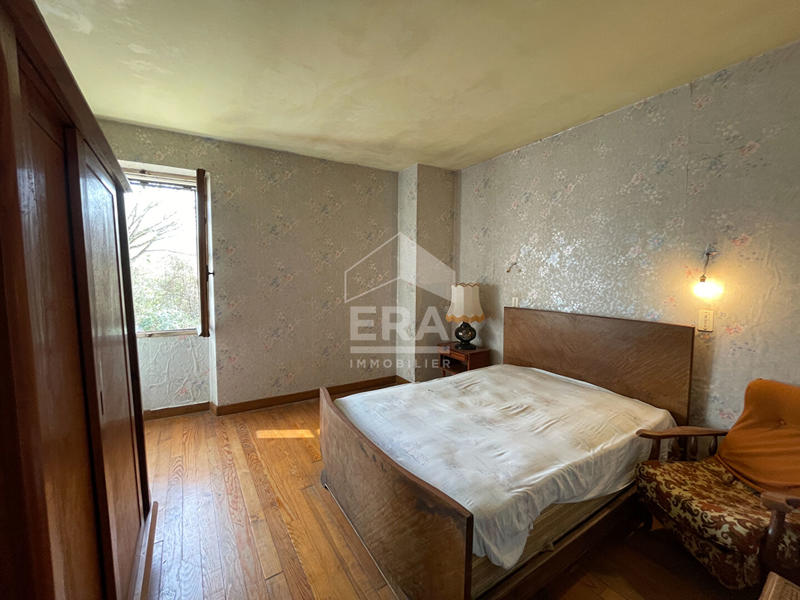 Maison - 187 m² - 7 pièces