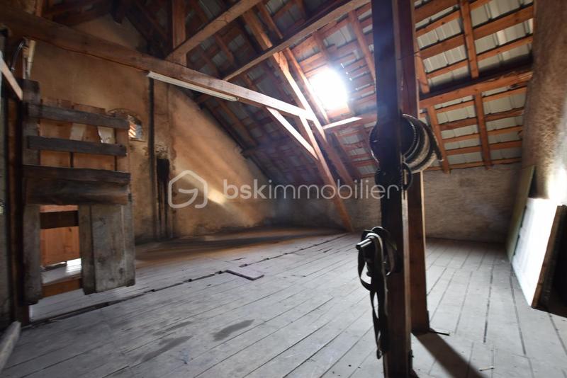 Appartement - 242 m² - 7 pièces