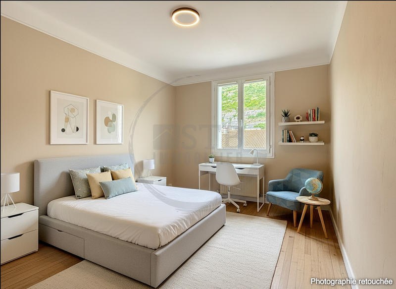 Appartement - 91 m² - 5 pièces