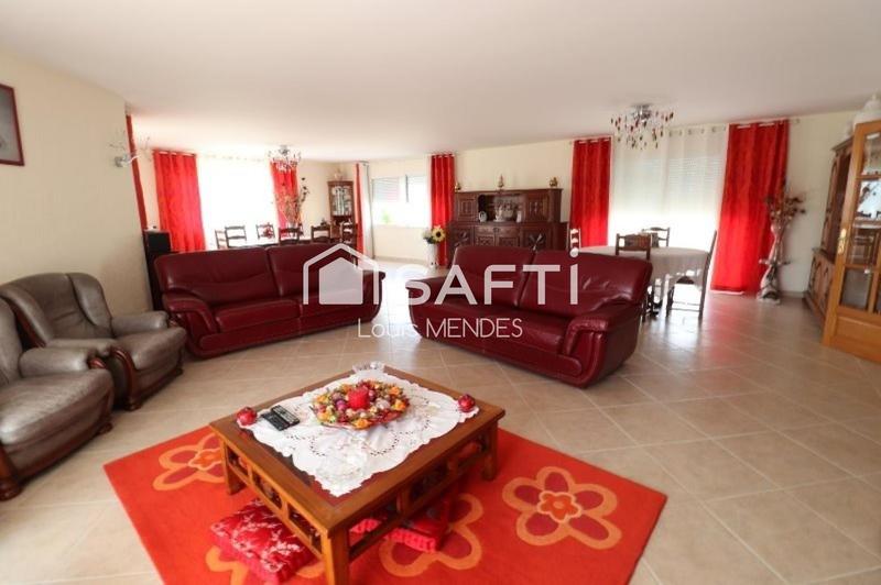 Maison de maîtres - 222 m² - 8 pièces