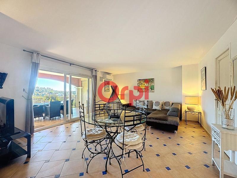 Appartement - 70 m² - 4 pièces