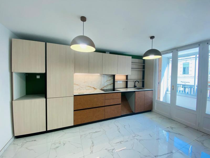 Appartement - 106 m² - 5 pièces