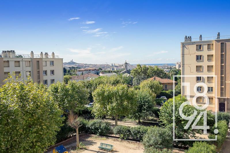 Appartement - 65 m² - 4 pièces