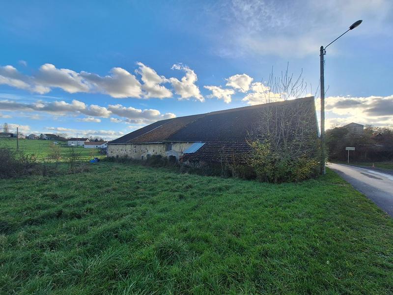 Maison - 360 m² - 8 pièces