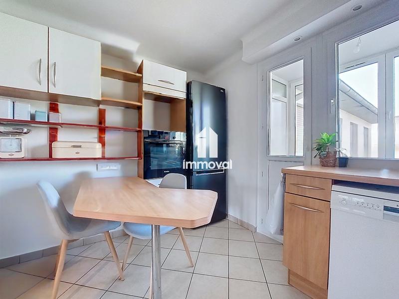 Appartement - 84 m² - 3 pièces