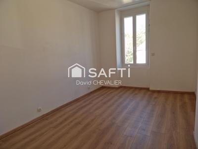 Maison - 64 m² - 3 pièces