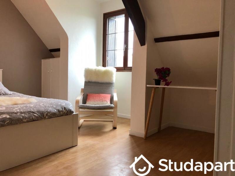 Chambre - 13 m² - 1 pièce