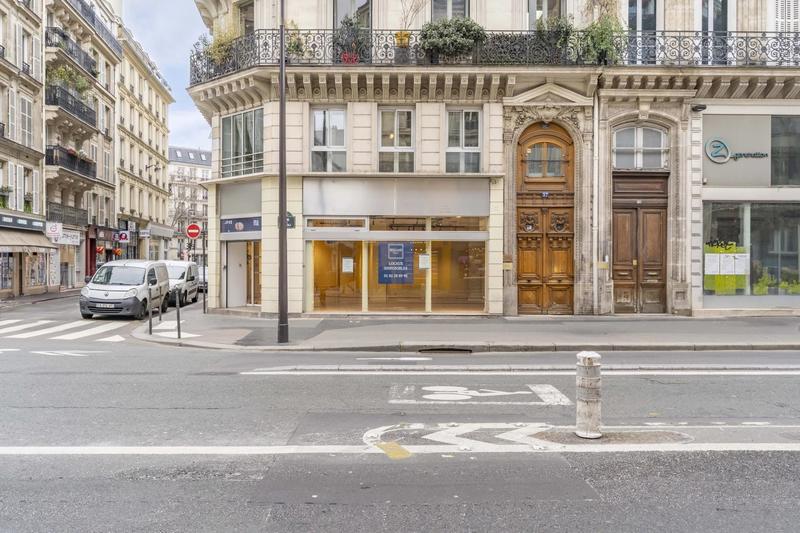 Local commercial - 220 m²