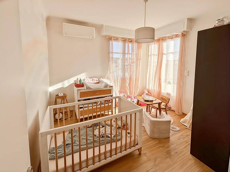 Appartement - 81 m² - 3 pièces