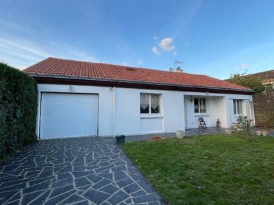 Maison - 94 m² - 5 pièces