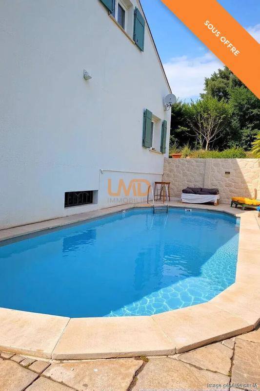 Maison - 140 m² - 6 pièces