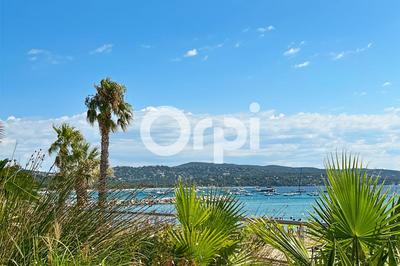 Maison - 150 m² - 8 pièces